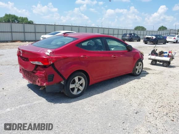 ✅ 2013 Hyundai Elantra GLS • VIN: KMHDH4AE6DU940700 • Lot: 42572122. Listed on IAAI with 190,222 mi. Free auction sales archive from the USA and detailed vehicle history report at DreamBid. Image 4.