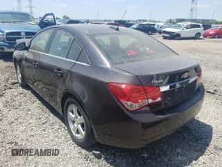 2016 Chevrolet Cruze LT с VIN 1G1PE5SB4G7185465, выставлен на аукционе Copart как лот 47282962 с пробегом 48 386 миль миль и Списание • Salvage title. История ставок и продаж доступна на DreamBid. Изображение 3.