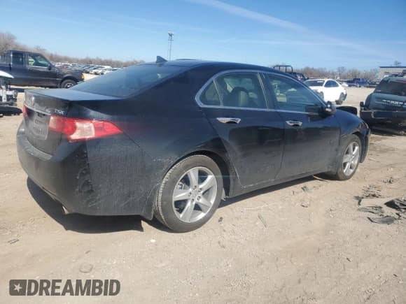 ✅ 2014 Acura TSX • VIN: JH4CU2F40EC000236 • Лот: 46720545. Опубликован ранее на Copart с пробегом 137 103 миль. Бесплатный доступ к архиву аукционных продаж из США и подробный отчёт об истории автомобиля на DreamBid. Изображение 3.