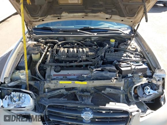 ✅ 2000 Nissan Maxima GXE • VIN: JN1CA31A0YT021835 • Лот: 43658666. Опубликован ранее на IAAI с пробегом 210 187 миль. Бесплатный доступ к архиву аукционных продаж из США и подробный отчёт об истории автомобиля на DreamBid. Изображение 10.