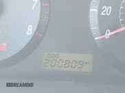 ✅ 2005 Hyundai Elantra GLS • VIN: KMHDN46D25U066338 • Lot: 42112570. Wystawiony na IAAI z przebiegiem 200 809 mil. Bezpłatny archiwum sprzedaży aukcyjnych z USA i szczegółowy raport historii pojazdu na DreamBid. Zdjęcie 15.