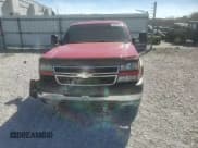 ✅ 2006 Chevrolet Silverado 2500HD LT2 • VIN: 1GCHK23D66F157528 • Lot: 47377505. Wystawiony na Copart z przebiegiem 209 391 mil. Bezpłatny archiwum sprzedaży aukcyjnych z USA i szczegółowy raport historii pojazdu na DreamBid. Zdjęcie 11.