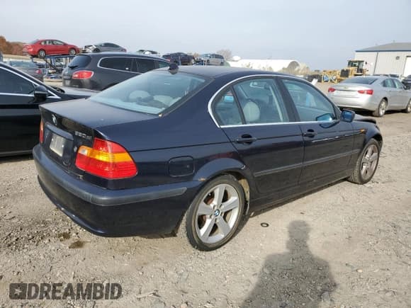 ✅ 2005 BMW 3 Series 330xi • VIN: WBAEW53485PN40059 • Лот: 78430624. Опубликован ранее на Copart с пробегом 156 628 миль. Бесплатный доступ к архиву аукционных продаж из США и подробный отчёт об истории автомобиля на DreamBid. Изображение 3.