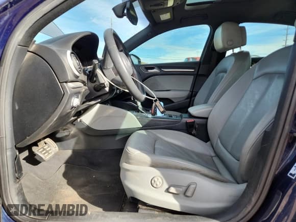 ✅ 2019 Audi A3 Premium Plus • VIN: WAUGUGFF9K1011838 • Lot: 91897885. Listed on Copart with 75,594 mi. Free auction sales archive from the USA and detailed vehicle history report at DreamBid. Image 7.