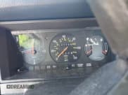 ✅ 1987 Volvo 240 DL • VIN: YV1AX8846H3256380 • Lot: 42134333. Listed on IAAI with 41,746 mi. Free auction sales archive from the USA and detailed vehicle history report at DreamBid. Image 7.