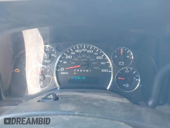 ✅ 2015 Chevrolet Express Cargo • VIN: 1GCWGFCF0F1151304 • Lot: 42776223. Wystawiony na IAAI z przebiegiem 213 156 mil. Bezpłatny archiwum sprzedaży aukcyjnych z USA i szczegółowy raport historii pojazdu na DreamBid. Zdjęcie 7.