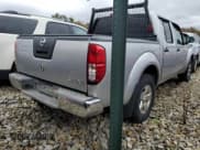 ✅ 2011 Nissan Frontier SV • VIN: 1N6AD0EV9BC438642 • Lot: 82358635. Wystawiony na Copart z przebiegiem 200 708 mil. Bezpłatny archiwum sprzedaży aukcyjnych z USA i szczegółowy raport historii pojazdu na DreamBid. Zdjęcie 3.
