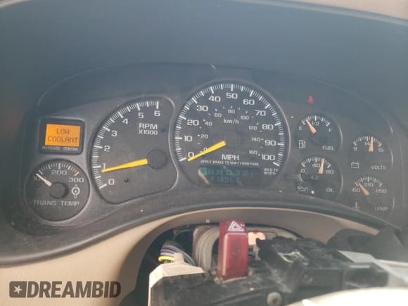 ✅ 2001 Chevrolet Silverado 2500HD LS • VIN: 1GCHK23U11F121495 • Лот: 44270243. Опубликован ранее на Copart с пробегом 218 961 миль. Бесплатный доступ к архиву аукционных продаж из США и подробный отчёт об истории автомобиля на DreamBid. Изображение 9.