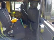 ✅ 2008 Jeep Wrangler Unlimited X • VIN: 1J4GA39148L595125 • Lot: 42617725. Wystawiony na IAAI z przebiegiem Nie podano. Bezpłatny archiwum sprzedaży aukcyjnych z USA i szczegółowy raport historii pojazdu na DreamBid. Zdjęcie 8.