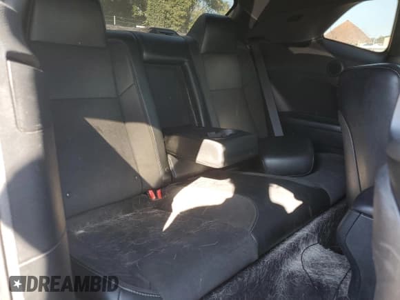 ✅ 2017 Dodge Challenger GT • VIN: 2C3CDZGG4HH555649 • Lot: 67865644. Wystawiony na Copart z przebiegiem 85 026 mil. Bezpłatny archiwum sprzedaży aukcyjnych z USA i szczegółowy raport historii pojazdu na DreamBid. Zdjęcie 10.