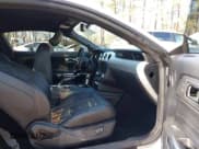 ✅ 2015 Ford Mustang EcoBoost Premium • VIN: 1FA6P8TH2F5417577 • Lot: 43721645. Wystawiony na IAAI z przebiegiem 115 896 mil. Bezpłatny archiwum sprzedaży aukcyjnych z USA i szczegółowy raport historii pojazdu na DreamBid. Zdjęcie 5.