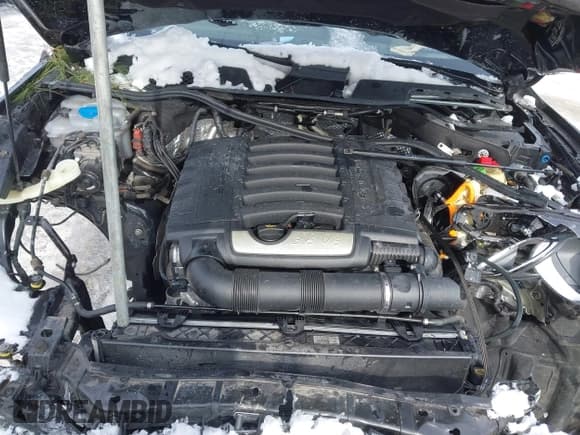 ✅ 2017 Porsche Cayenne • VIN: WP1AA2A24HKA81855 • Lot: 41536393. Listed on IAAI with Not provided. Free auction sales archive from the USA and detailed vehicle history report at DreamBid. Image 10.