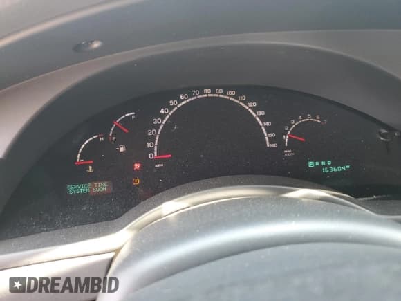 ✅ 2004 Chrysler Pacifica • VIN: 2C8GM68474R315286 • Lot: 67041725. Wystawiony na Copart z przebiegiem 163 604 mil. Bezpłatny archiwum sprzedaży aukcyjnych z USA i szczegółowy raport historii pojazdu na DreamBid. Zdjęcie 9.