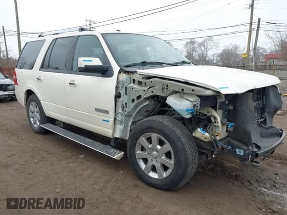 ✅ 2008 Ford Expedition Limited • VIN: 1FMFU20518LA60445 • Lot: 41840309. Listed on IAAI with 232,149 mi. Free auction sales archive from the USA and detailed vehicle history report at DreamBid. Image 1.