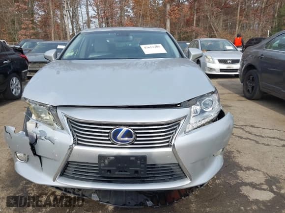 ✅ 2013 Lexus ES 300h • VIN: JTHBW1GG2D2015690 • Lot: 43653405. Wystawiony na IAAI z przebiegiem 147 246 mil. Bezpłatny archiwum sprzedaży aukcyjnych z USA i szczegółowy raport historii pojazdu na DreamBid. Zdjęcie 12.