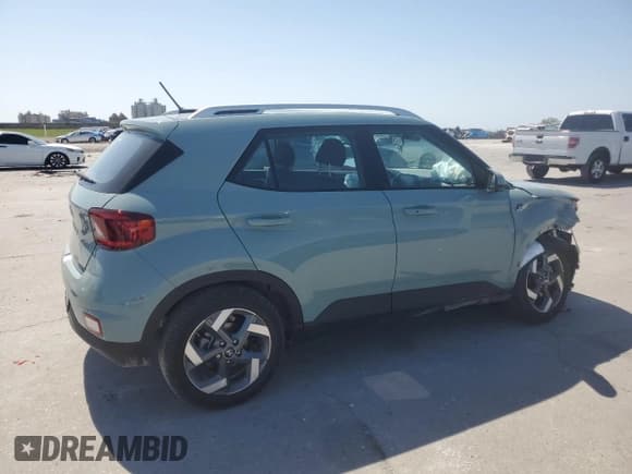 ✅ 2025 Hyundai Venue SEL • VIN: KMHRC8A39SU365676 • Lot: 52551335. Listed on Copart with 447 mi. Free auction sales archive from the USA and detailed vehicle history report at DreamBid. Image 3.