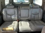 ✅ 2003 Chevrolet Suburban LT • VIN: 1GNEC16Z23J338840 • Лот: 59962715. Опубликован ранее на Copart с пробегом 264 250 миль. Бесплатный доступ к архиву аукционных продаж из США и подробный отчёт об истории автомобиля на DreamBid. Изображение 10.