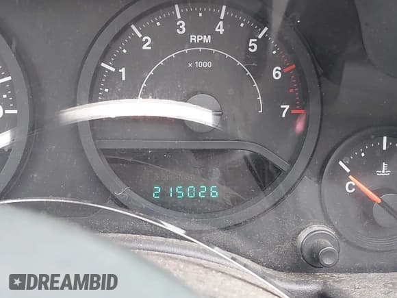 ✅ 2008 Jeep Wrangler Unlimited X • VIN: 1J4GA39138L641138 • Lot: 41986230. Listed on IAAI with 215,026 mi. Free auction sales archive from the USA and detailed vehicle history report at DreamBid. Image 16.