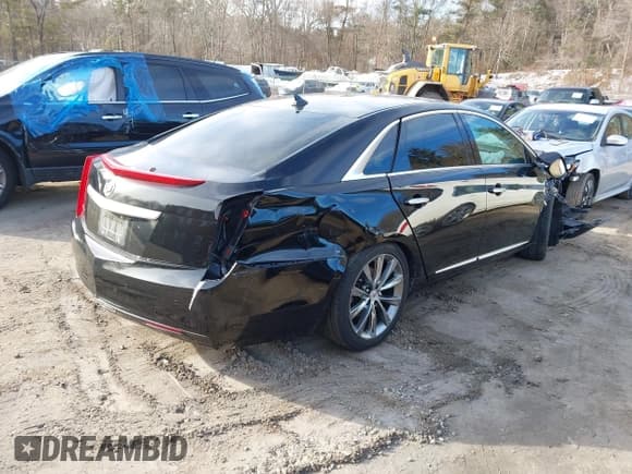 ✅ 2014 Cadillac XTS Livery • VIN: 2G61U5S35E9263713 • Лот: 41570661. Опубликован ранее на IAAI с пробегом 354 074 миль. Бесплатный доступ к архиву аукционных продаж из США и подробный отчёт об истории автомобиля на DreamBid. Изображение 4.