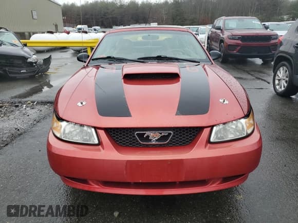 ✅ 2001 Ford Mustang GT Deluxe • VIN: 1FAFP45X71F258331 • Lot: 49202495. Listed on Copart with 136,968 mi. Free auction sales archive from the USA and detailed vehicle history report at DreamBid. Image 5.