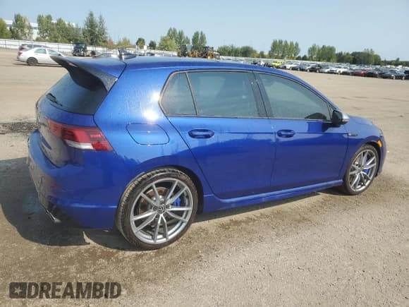 ✅ 2024 Volkswagen Golf R • VIN: WVWFB7CD0RW185799 • Lot: 71276534. Listed on Copart with 1,027 mi. Free auction sales archive from the USA and detailed vehicle history report at DreamBid. Image 3.