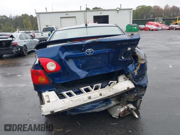 ✅ 2004 Toyota Corolla LE • VIN: 2T1BR32E34C247050 • Лот: 43443619. Опубликован ранее на IAAI с пробегом 201 369 миль. Бесплатный доступ к архиву аукционных продаж из США и подробный отчёт об истории автомобиля на DreamBid. Изображение 6.