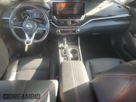 ✅ 2023 Nissan Altima SR • VIN: 1N4BL4CW1PN353437 • Лот: 84215375. Опубликован ранее на Copart с пробегом 71 732 миль. Бесплатный доступ к архиву аукционных продаж из США и подробный отчёт об истории автомобиля на DreamBid. Изображение 8.