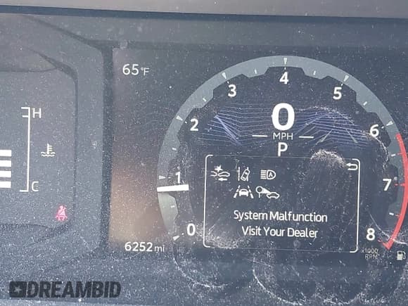 ✅ 2025 Toyota Tacoma SR5 • VIN: 3TMLB5JNXSM119298 • Lot: 43345761. Wystawiony na IAAI z przebiegiem 6 252 mil. Bezpłatny archiwum sprzedaży aukcyjnych z USA i szczegółowy raport historii pojazdu na DreamBid. Zdjęcie 16.