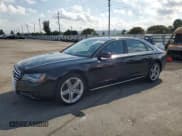 ✅ 2013 Audi A8 4.0L • VIN: WAUR2AFD1DN008020 • Lot: 50792045. Wystawiony na Copart z przebiegiem 132 293 mil. Bezpłatny archiwum sprzedaży aukcyjnych z USA i szczegółowy raport historii pojazdu na DreamBid. Zdjęcie 1.