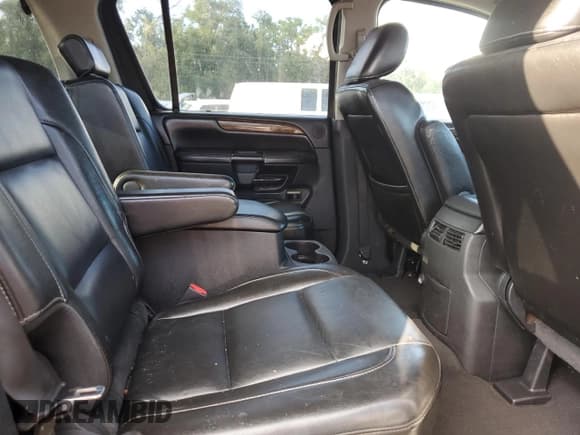 ✅ 2010 Nissan Armada Platinum • VIN: 5N1AA0NE5AN620056 • Lot: 82616095. Wystawiony na Copart z przebiegiem 282 768 mil. Bezpłatny archiwum sprzedaży aukcyjnych z USA i szczegółowy raport historii pojazdu na DreamBid. Zdjęcie 11.