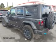 ✅ 2023 Jeep Wrangler • VIN: 1C4JJXN63PW690034 • Lot: 43345289. Wystawiony na IAAI z przebiegiem 19 186 mil. Bezpłatny archiwum sprzedaży aukcyjnych z USA i szczegółowy raport historii pojazdu na DreamBid. Zdjęcie 3.