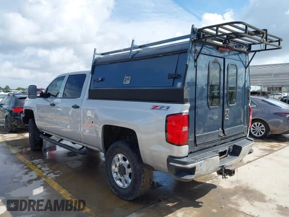 ✅ 2015 Chevrolet Silverado 2500HD LT • VIN: 1GC1KVEG7FF161176 • Lot: 42684231. Listed on IAAI with 242,456 mi. Free auction sales archive from the USA and detailed vehicle history report at DreamBid. Image 3.