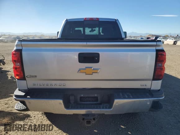 ✅ 2016 Chevrolet Silverado 2500HD LTZ • VIN: 1GC1KWE84GF238490 • Лот: 87207355. Опубликован ранее на Copart с пробегом 122 456 миль. Бесплатный доступ к архиву аукционных продаж из США и подробный отчёт об истории автомобиля на DreamBid. Изображение 6.
