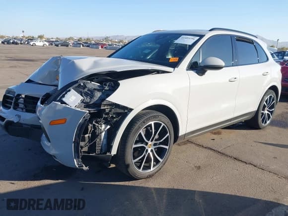 ✅ 2020 Porsche Cayenne • VIN: WP1AA2AY0LDA05728 • Lot: 41485296. Listed on IAAI with Not provided. Free auction sales archive from the USA and detailed vehicle history report at DreamBid. Image 2.