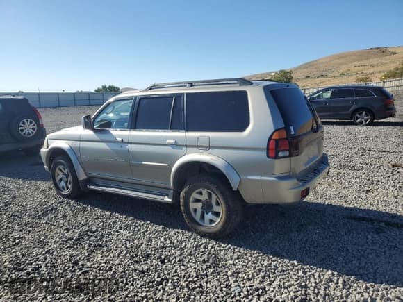 ✅ 2003 Mitsubishi Montero Sport Limited • VIN: JA4LS41R03J000648 • Lot: 66998405. Listed on Copart with 168,775 mi. Free auction sales archive from the USA and detailed vehicle history report at DreamBid. Image 2.