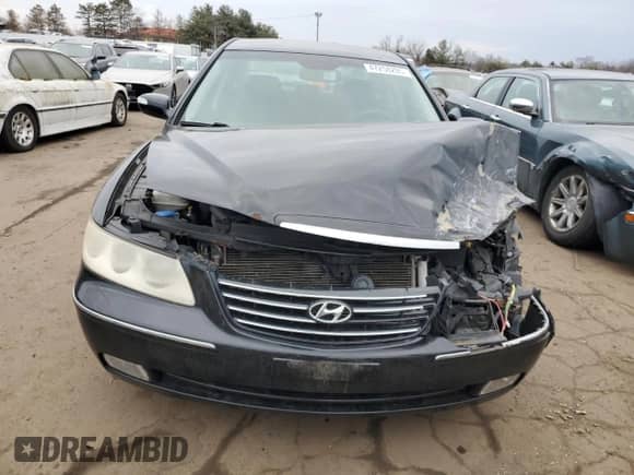 2008 Hyundai Azera Limited with VIN KMHFC46F18A255424, listed as a Copart auction lot 47258205 with 117,522 mi miles and Salvage title. Bid and sale history available at DreamBid. Image 5.
