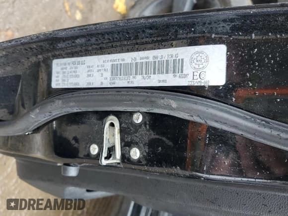 ✅ 2020 Ram 1500 Tradesman • VIN: 3C6RR7KT0LG161372 • Lot: 89540325. Listed on Copart with 105,067 mi. Free auction sales archive from the USA and detailed vehicle history report at DreamBid. Image 12.