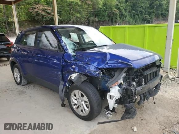 ✅ 2023 Hyundai Venue SE • VIN: KMHRB8A35PU225957 • Lot: 84863704. Listed on Copart with 23,872 mi. Free auction sales archive from the USA and detailed vehicle history report at DreamBid. Image 4.