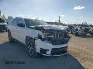 ✅ 2024 Jeep Grand Cherokee Limited • VIN: 1C4RJKBG9R8584875 • Лот: 87208575. Опубликован ранее на Copart с пробегом 10 649 миль. Бесплатный доступ к архиву аукционных продаж из США и подробный отчёт об истории автомобиля на DreamBid. Изображение 14.