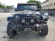 ✅ 2010 Jeep Wrangler Unlimited Sahara • VIN: 1J4BA5H12AL104094 • Лот: 86436295. Опубликован ранее на Copart с пробегом Не указан. Бесплатный доступ к архиву аукционных продаж из США и подробный отчёт об истории автомобиля на DreamBid. Изображение 5.