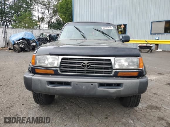 ✅ 1997 Toyota Land Cruiser • VIN: JT3HJ85J6V0185179 • Лот: 67175814. Опубликован ранее на Copart с пробегом 271 577 миль. Бесплатный доступ к архиву аукционных продаж из США и подробный отчёт об истории автомобиля на DreamBid. Изображение 5.