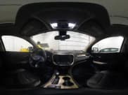 ✅ 2019 GMC Acadia Denali • VIN: 1GKKNXLS5KZ135655 • Lot: 42279983. Wystawiony na IAAI z przebiegiem 126 386 mil. Bezpłatny archiwum sprzedaży aukcyjnych z USA i szczegółowy raport historii pojazdu na DreamBid. Zdjęcie 20.