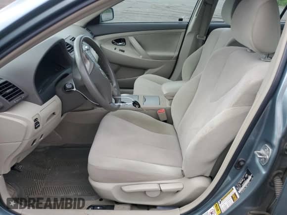 2011 Toyota Camry LE с VIN 4T1BF3EK3BU695049, выставлен на аукционе Copart как лот 63842545 с пробегом 159 175 миль миль и Списание • Salvage title. История ставок и продаж доступна на DreamBid. Изображение 7.