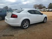✅ 2013 Dodge Avenger SXT • VIN: 1C3CDZCG5DN746486 • Lot: 85852634. Wystawiony na Copart z przebiegiem 125 475 mil. Bezpłatny archiwum sprzedaży aukcyjnych z USA i szczegółowy raport historii pojazdu na DreamBid. Zdjęcie 3.
