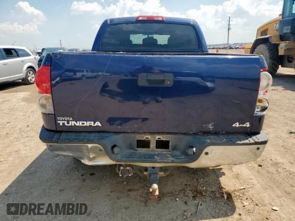✅ 2008 Toyota Tundra Limited • VIN: 5TFDV58168X038087 • Lot: 71504845. Listed on Copart with 226,431 mi. Free auction sales archive from the USA and detailed vehicle history report at DreamBid. Image 6.