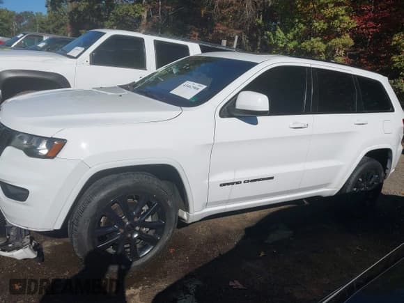 ✅ 2019 Jeep Grand Cherokee Upland • VIN: 1C4RJFAG4KC568014 • Lot: 43462908. Listed on IAAI with 77,727 mi. Free auction sales archive from the USA and detailed vehicle history report at DreamBid. Image 14.