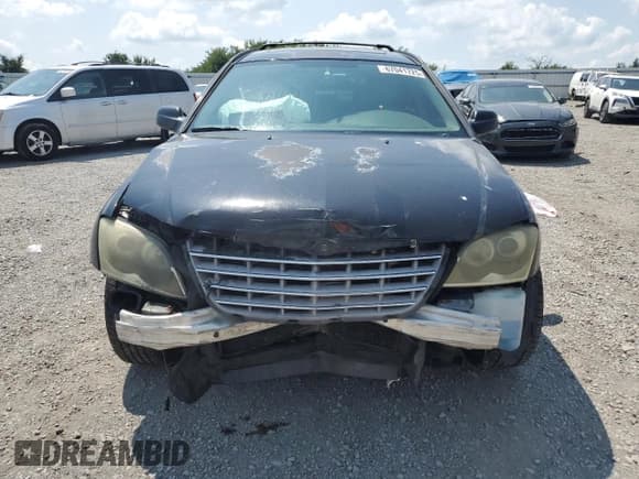 ✅ 2004 Chrysler Pacifica • VIN: 2C8GM68474R315286 • Lot: 67041725. Wystawiony na Copart z przebiegiem 163 604 mil. Bezpłatny archiwum sprzedaży aukcyjnych z USA i szczegółowy raport historii pojazdu na DreamBid. Zdjęcie 5.