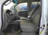 2015 Nissan Frontier SV z VIN 1N6AD0FV5FN760557, wystawiony jako Copart lot #85356875 z przebiegiem 121 150 mil mil oraz Szkoda całkowita • Salvage title. Historia ofert i sprzedaży dostępna na DreamBid. Obrazek 7.