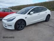 ✅ 2021 Tesla Model 3 Long Range • VIN: 5YJ3E1EB7MF979988 • Lot: 40893463. Wystawiony na IAAI z przebiegiem 38 230 mil. Bezpłatny archiwum sprzedaży aukcyjnych z USA i szczegółowy raport historii pojazdu na DreamBid. Zdjęcie 2.