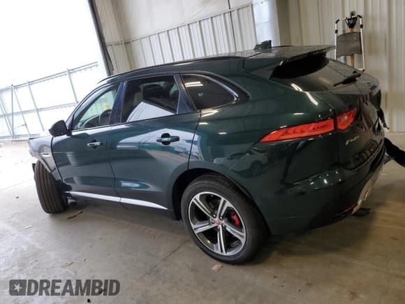 ✅ 2017 Jaguar F-Pace S • VIN: SADCM2BV1HA075922 • Lot: 87386585. Wystawiony na Copart z przebiegiem 102 186 mil. Bezpłatny archiwum sprzedaży aukcyjnych z USA i szczegółowy raport historii pojazdu na DreamBid. Zdjęcie 2.